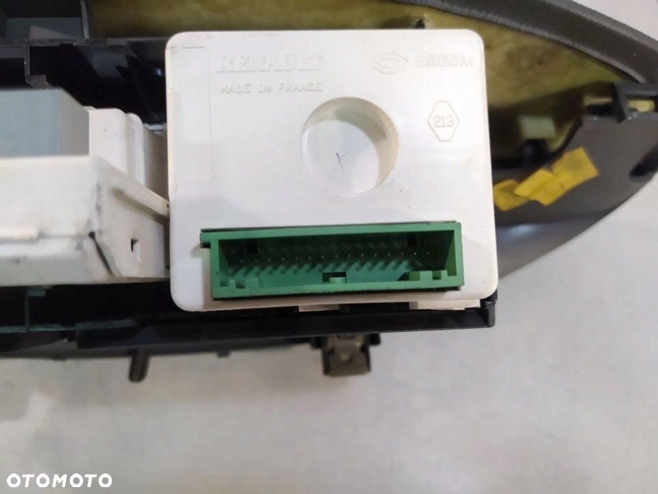 фото №7, Дисплей renault laguna ii p8200002604a