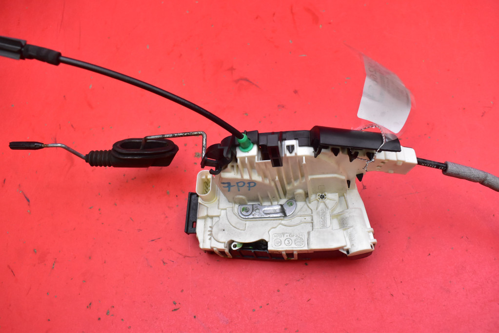 фото №1, Замок дверь правый перед передний uk a1727601040 mercedes slk r172 11-20