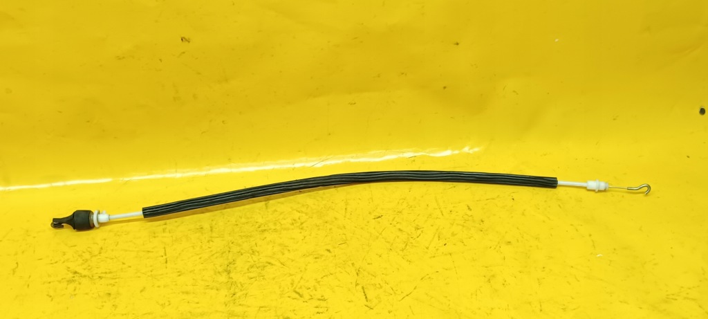 Трос замка левый задний  audi a4 b5 94-98r Киев