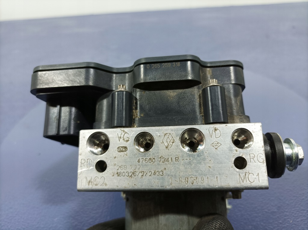 фото №6, Renault clio iv 1.5 dci насос abs x 476607341r k9k 628