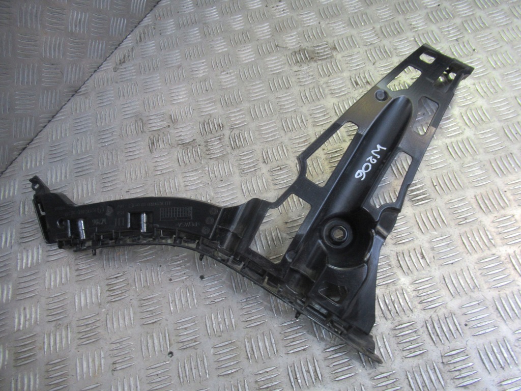 фото №12, Mercedes c-klasa w206 sedan крышка багажника лампы kompletny задняя