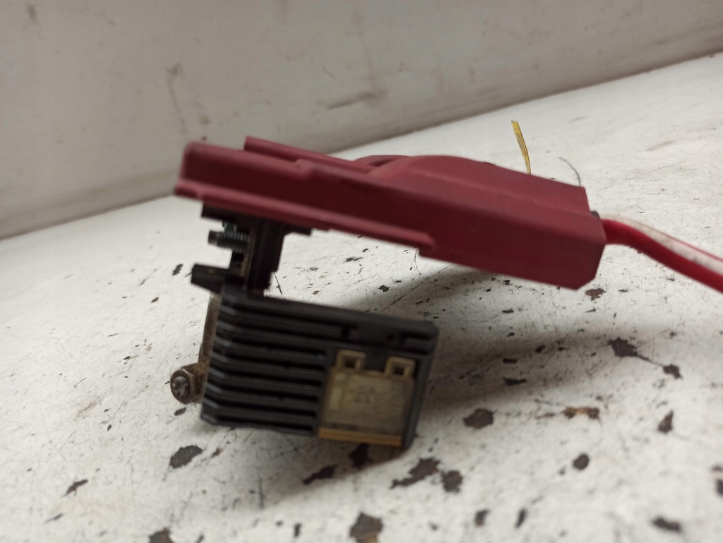 фото №5, Opel mokka mokka x клема плюсова 39120679