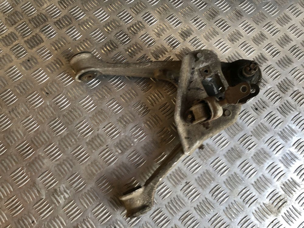 фото №1, Chevrolet corvette c4 рычаг нижний левый перед -89