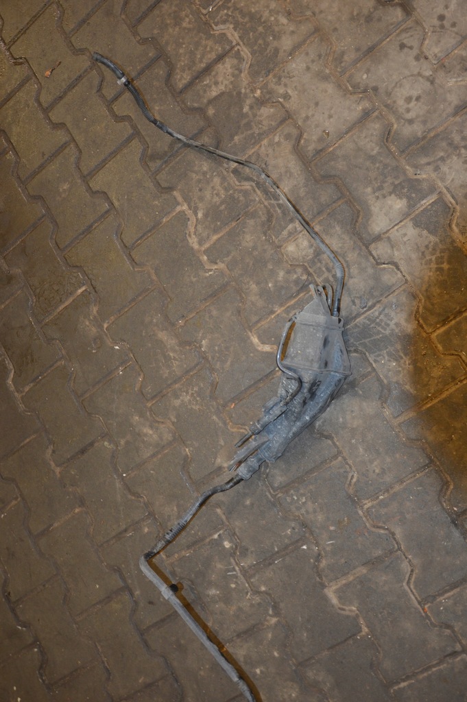 фото №1, Audi a6 c5 fl фільтр вугільний 4b0201803c