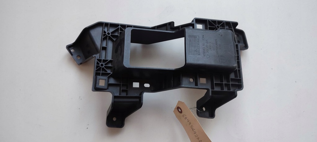 фото №3, Кронштейн протитуманної фари праве chrysler pacifica 2021