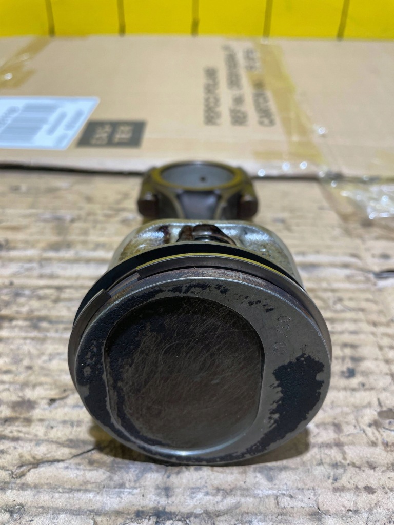 Skoda fabia mk1 6y поршень с шатун в Украине