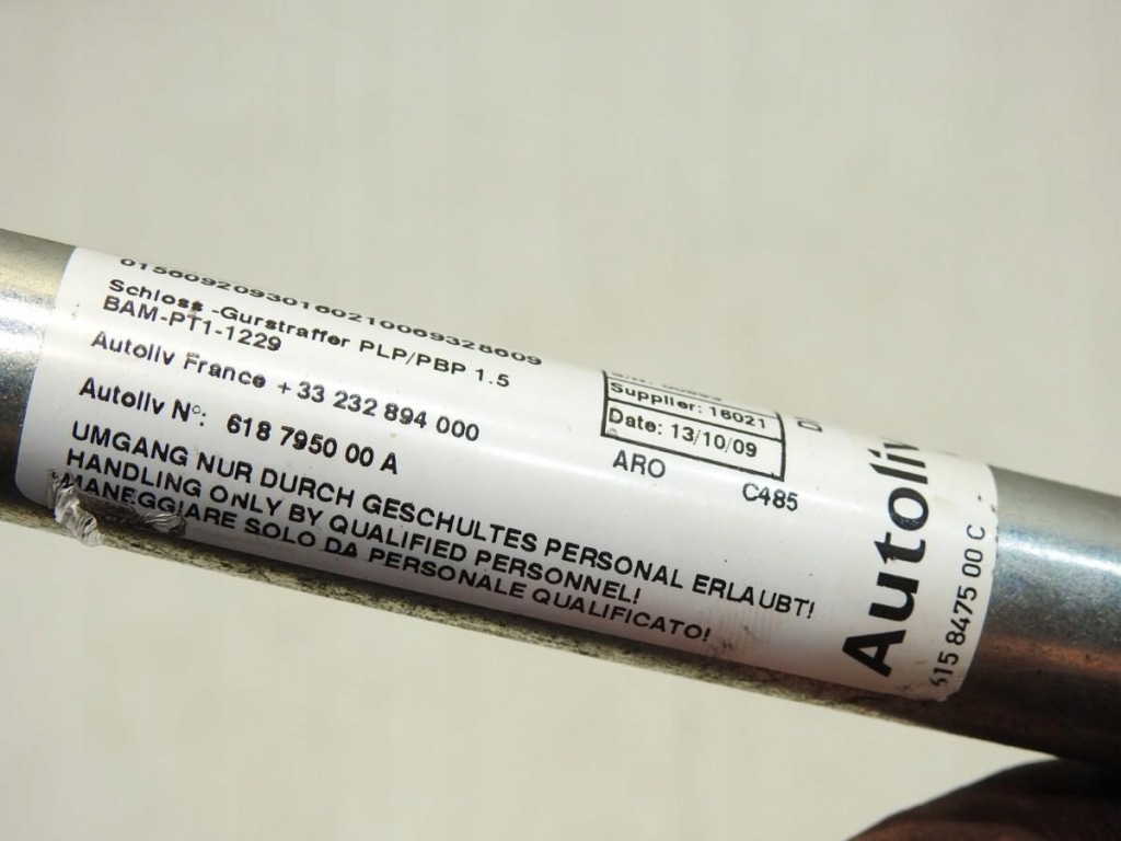 Ремінь безпеки натягувач правий перед alfa romeo mito 618744800 Недорого