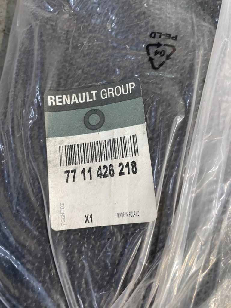 фото №6, Обшивка багажника nowa renault scenic iii 7711426218