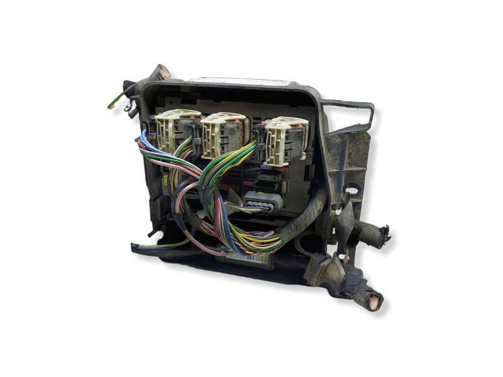 Купити Коробка запобіжників 1400550780 peugeot 807 2.0 hdi