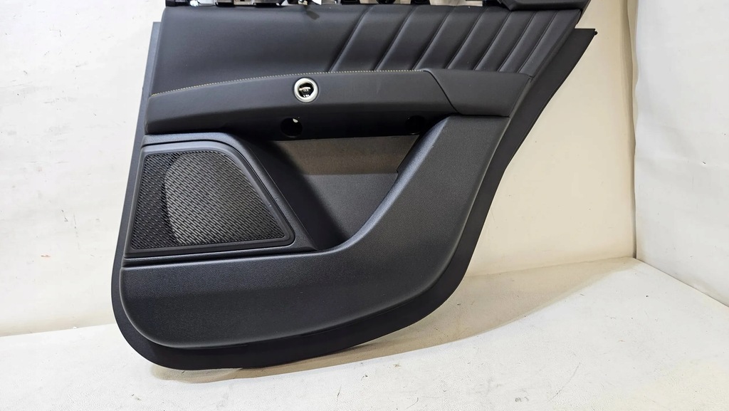 фото №11, Обивка обшивка правый кнопки maserati grecale новый оригинал