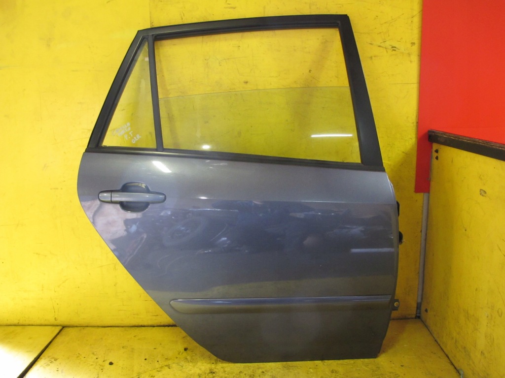 фото №2, Toyota corolla verso e12 01-04 дверь правое задняя 8n6