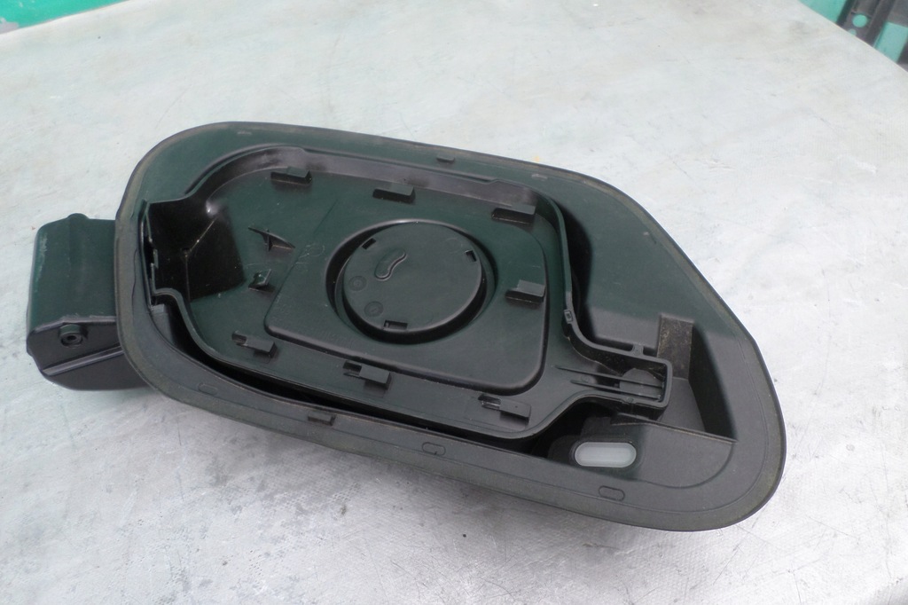 фото №1, Cupra born крышка зарядки аккумулятора 10a809857c