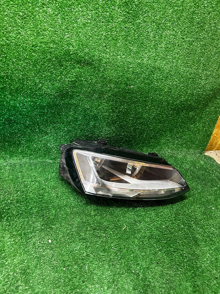 фото №1, Фара правый vw jetta vi