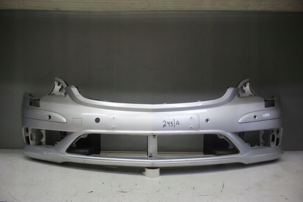 Купити Бампер перед передній mercedes r-klasa 251 amg