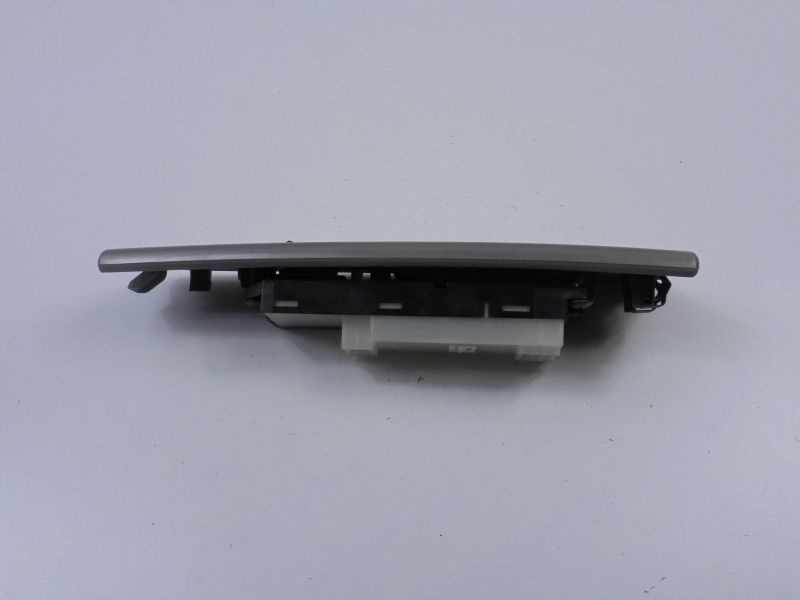 фото №7, Nissan altima iii l31 вимикач скло перед правий