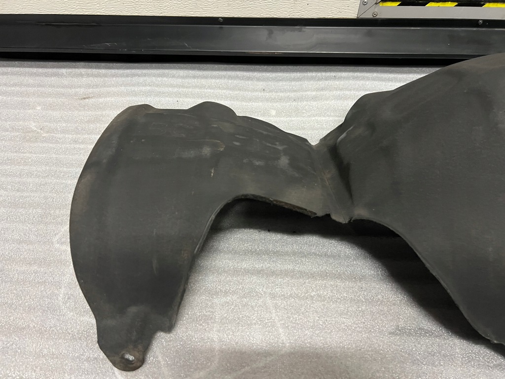 фото №6, Mazda 3 bp подкрылок левая задние sedan rok 2020