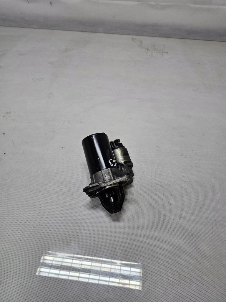 Стартер opel corsa d 1.2 16v bosch 55578921 Цена