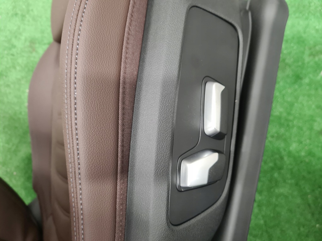 фото №8, Bmw 4 g26 середина обивка сиденья туннель заднее сиденье обшивки m-pakiet harman