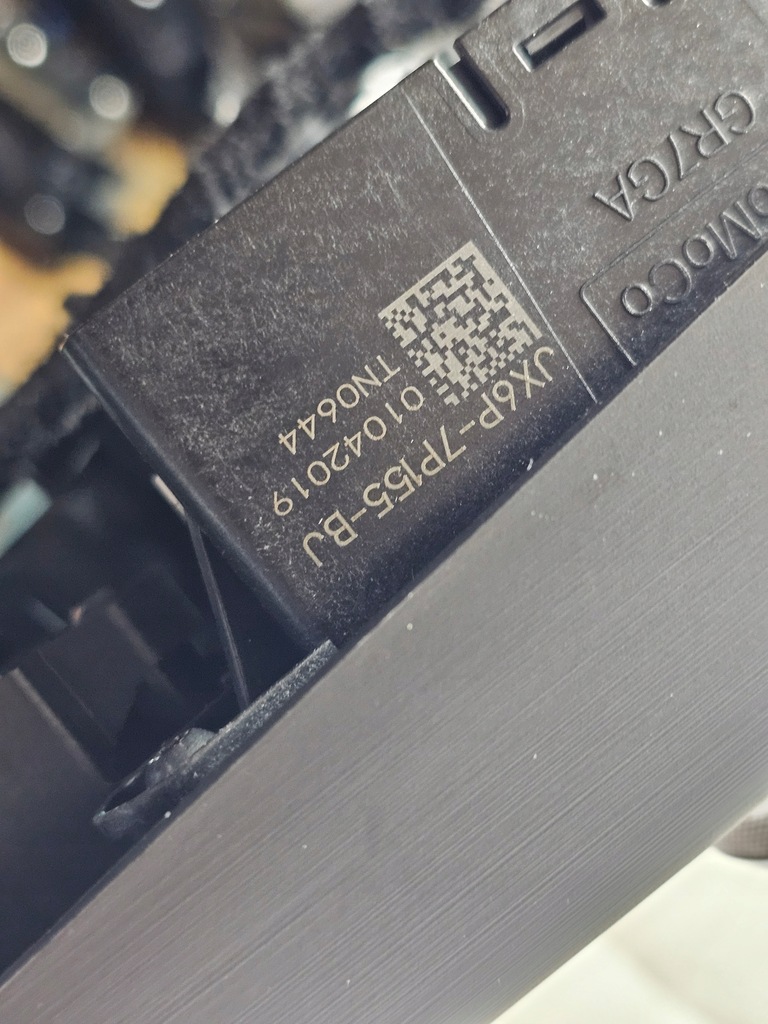 фото №9, Захист тунель кронштейн чашка перемикач панель керування ford kuga mk3 iii