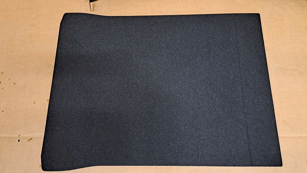 Купить Bmw 5 g30 полка задний  пол обивка багажника 7373562