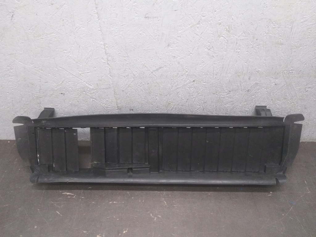 фото №1, Pas передний жалюзи mercedes e klasa w213 a2135002900