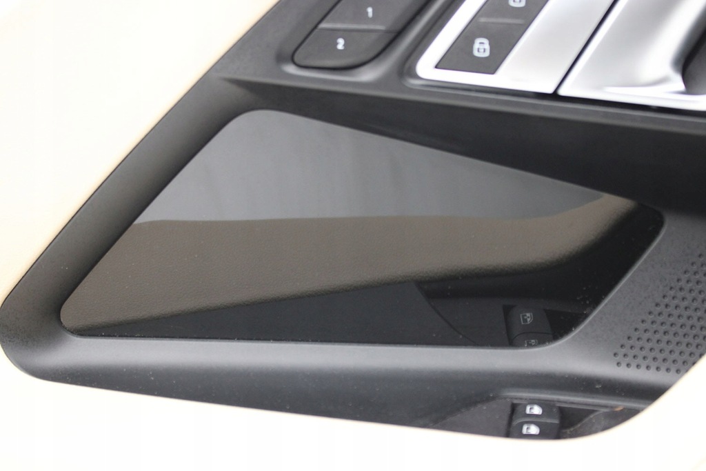 фото №11, Bmw 2 m2 g42 g87 обшивка обшивки двері дверні оббивка шкіра canberrabeige