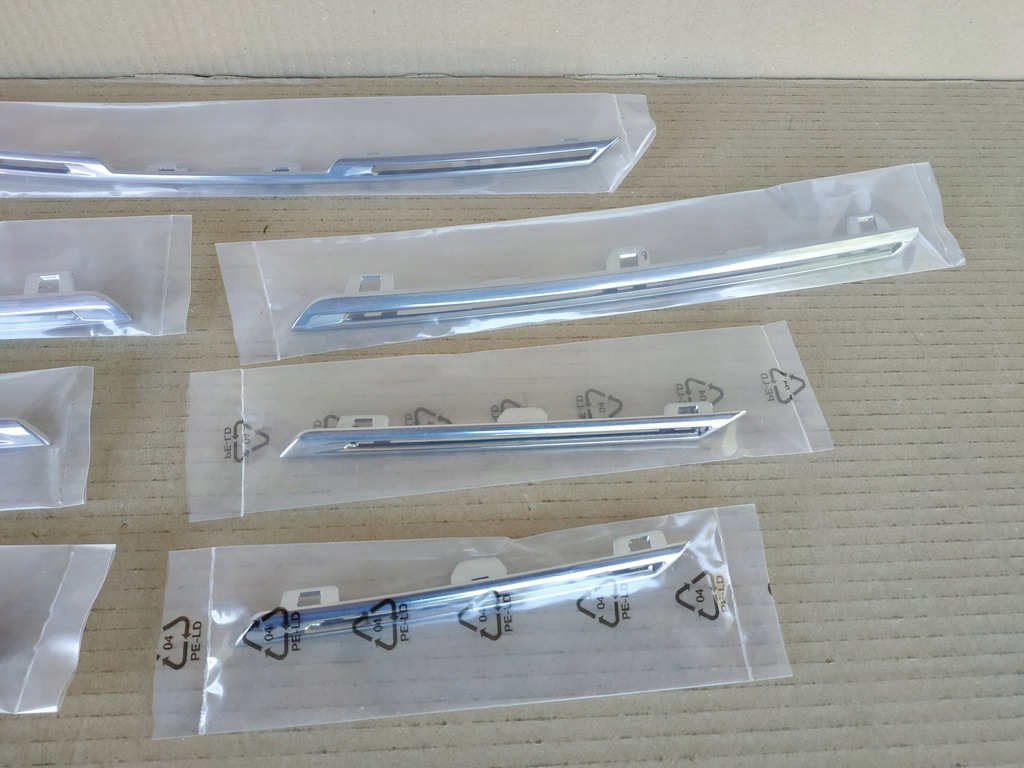 фото №5, Накладки хром решітка радіатора renault megane iv 960103748r