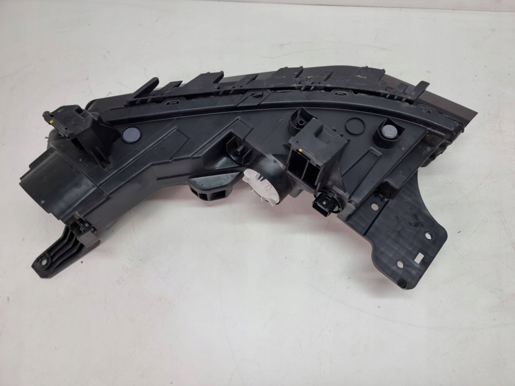 Kgm ssangyong torres evx prawaprzednia лампа drl8320242000 Недорого