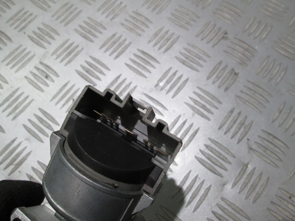 фото №5, Замок зажигания ключ pilot ford focus mk2 3m513f880ac