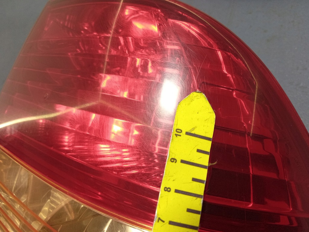 фото №6, Corolla e12 01-04 sedan лампа задняя правая задняя