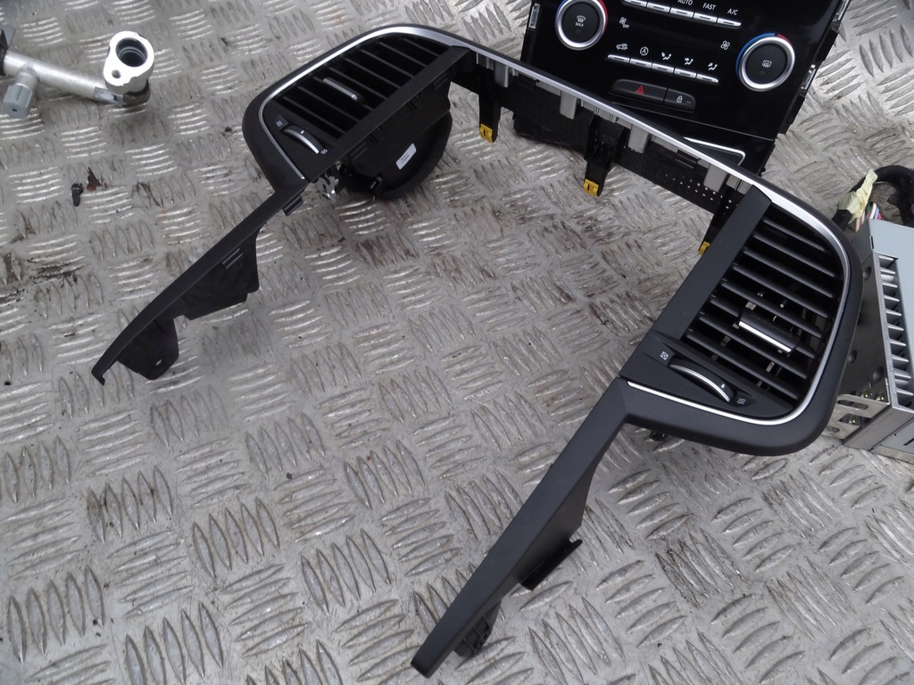 фото №4, Renault talisman 2015 радио навигация дисплей рамка 280907196r оригинал