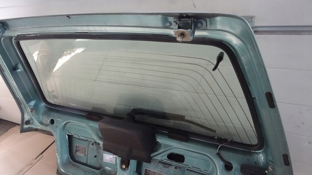 фото №12, Fiat uno крышка багажника задняя 305