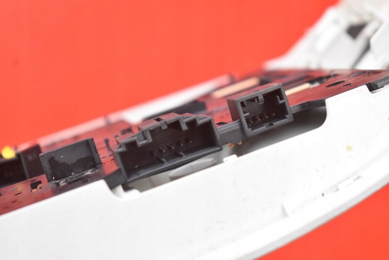 фото №8, Лампа освещение салона audi a4 b8 09r