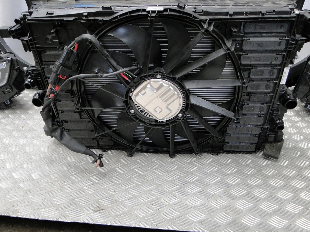 фото №15, Mercedes gla h247 перед kompletny капот крылья бампер лампы