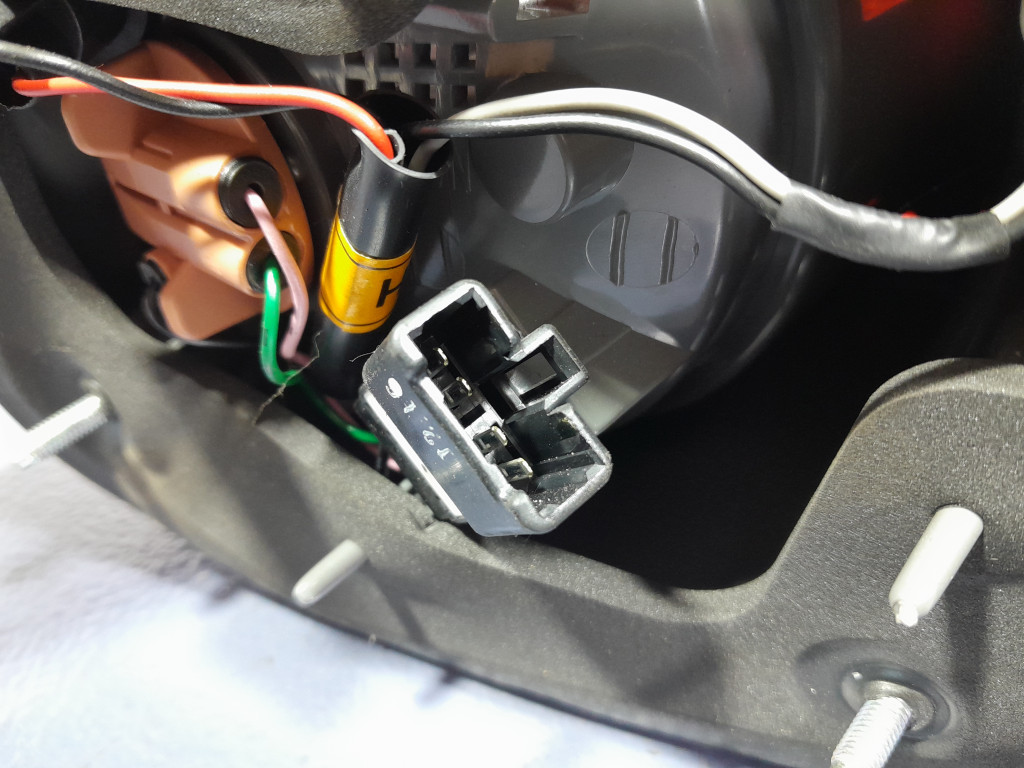 фото №7, Hyundai elantra iv 06-10 лампа задня права w крила 92402-2h050