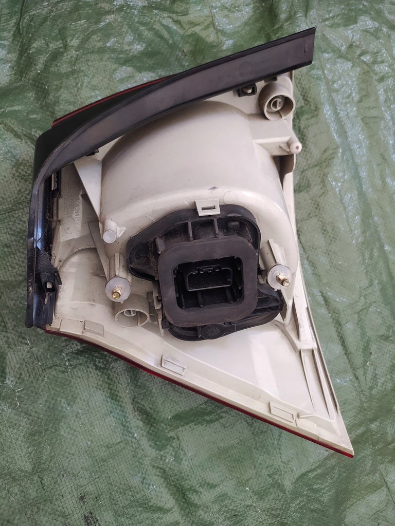 фото №7, Golf v hb лампа задня права зовнішня 1k6945096e