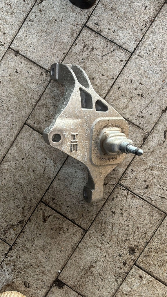 фото №11, Кронштейн кронштейн підпора коробки renault arkana captur ii 112339294r