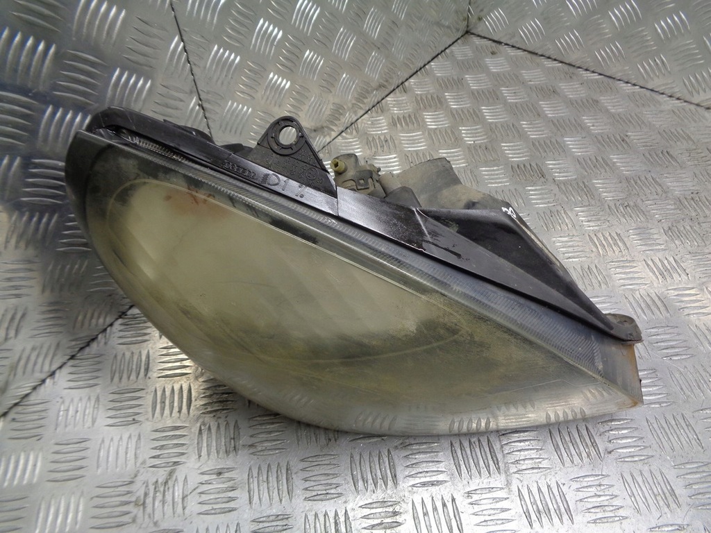 фото №4, Лампа правая передняя renault thalia i 156018-00