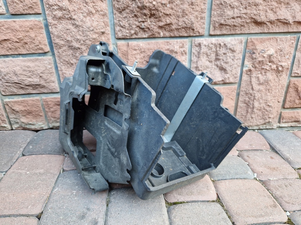 фото №1, Корпус захист акумулятор ford оригінальний номер 8v21-10723-bd