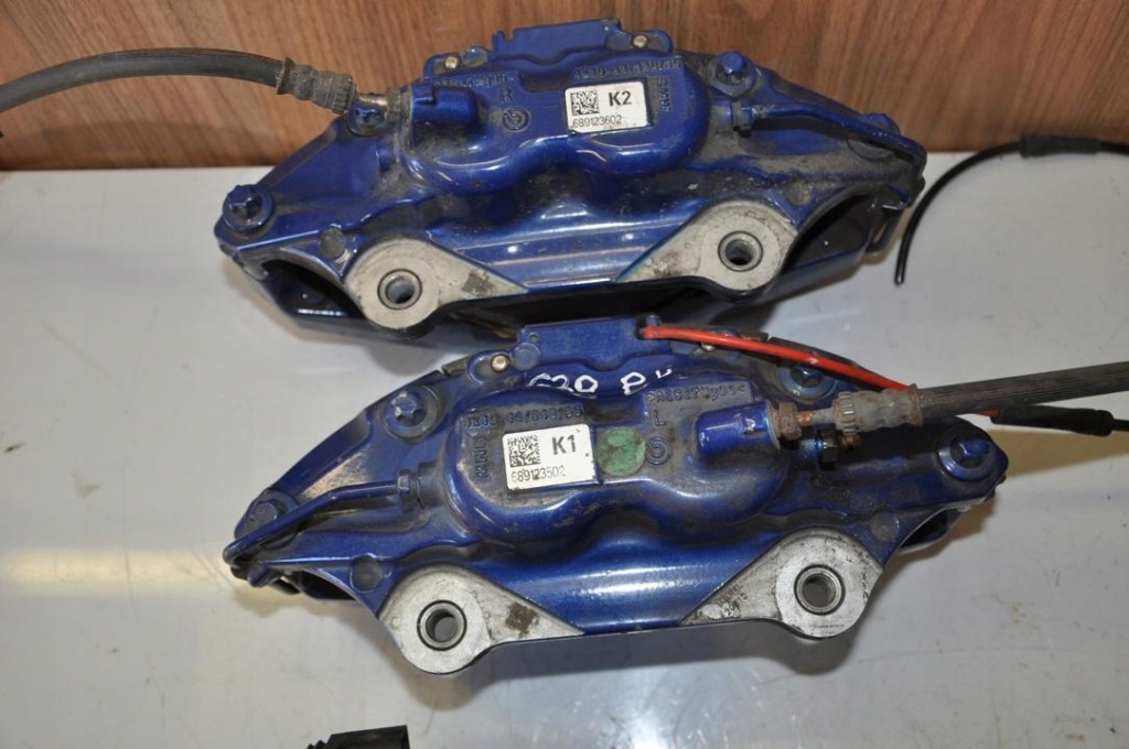 Суппорт тормоза bmw 3 2020 набор 689123602 Недорого