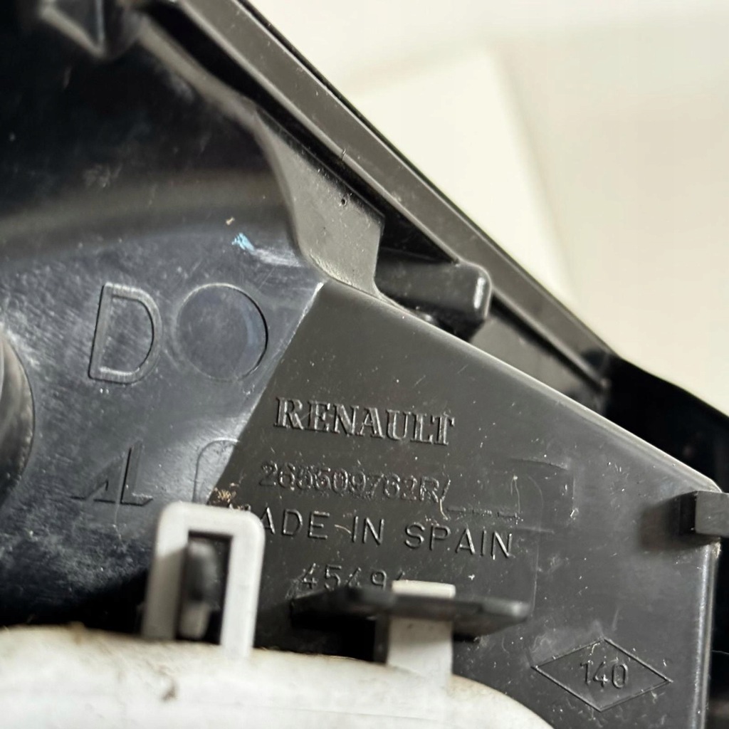 фото №8, Лампа правий задня права задня renault captur 265509762r