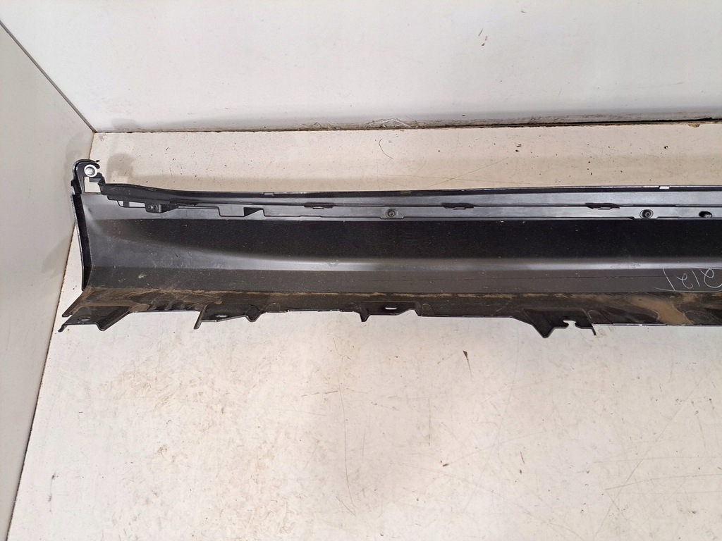 фото №16, Bmw x7 g07 2023 ліва сторона поріг