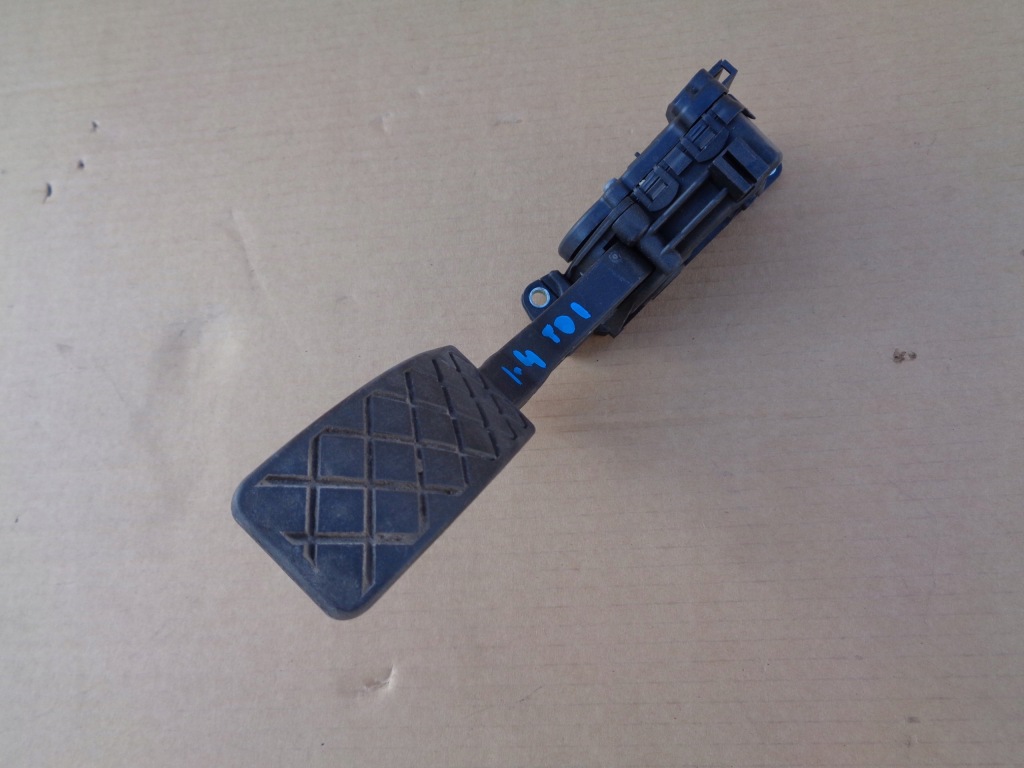 фото №1, Педаль потенциометр газа seat ibiza iv 6j 1.2 tdi