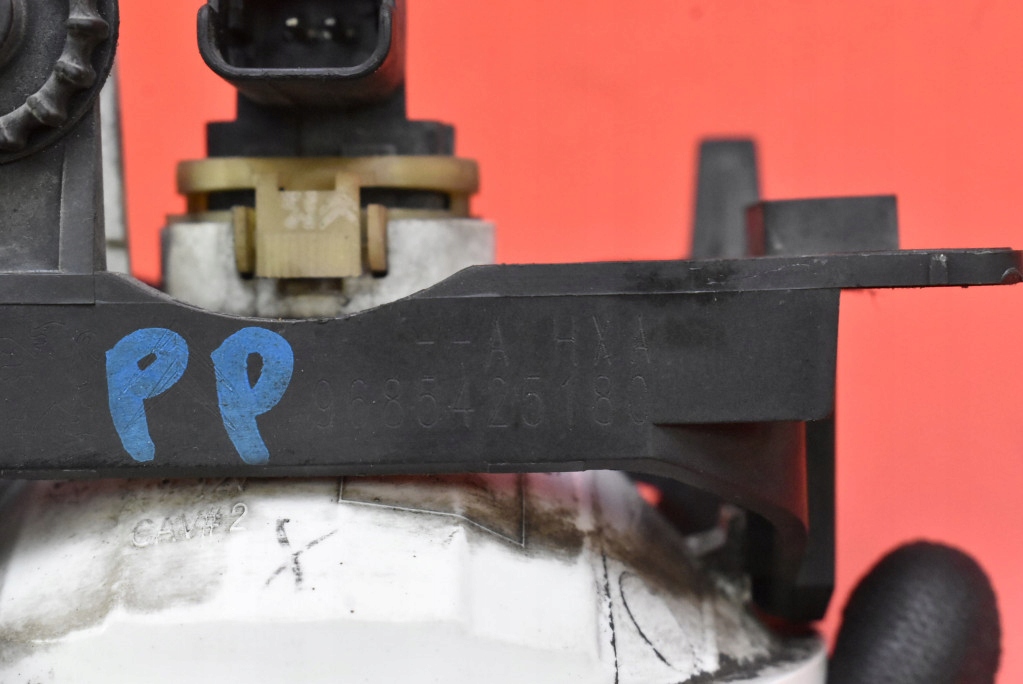 фото №7, Противотуманная фара правый перед передний 0219272 peugeot 3008 1 i 10-13