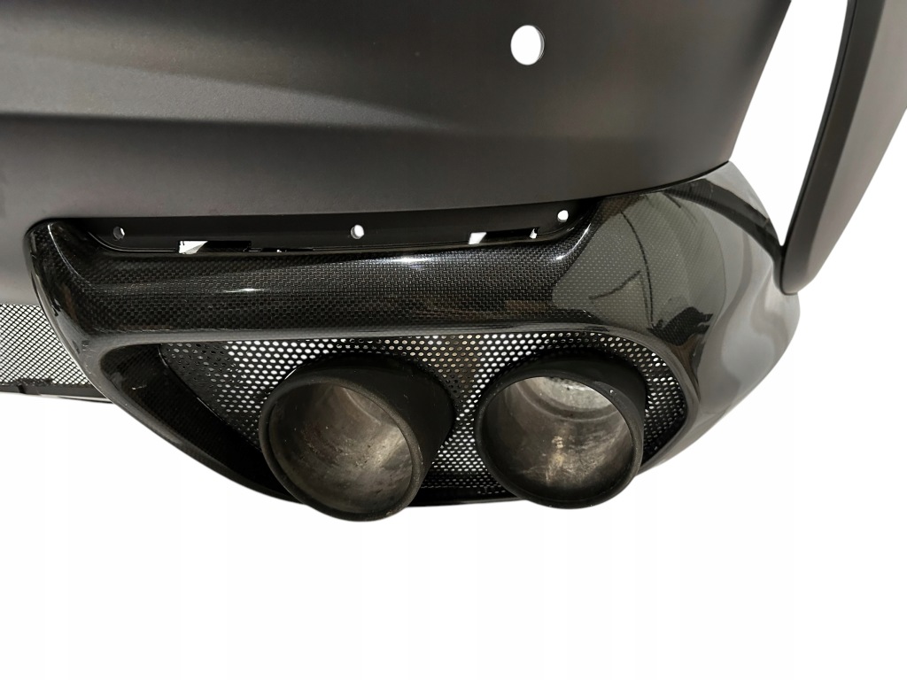 Ferrari 812 superfast карбон задний  бампер бампер 89230700 89230800 Недорого