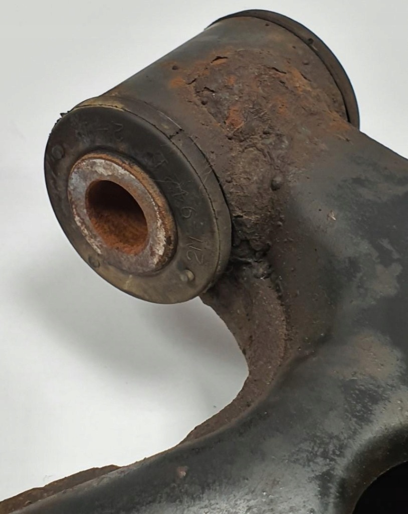 фото №3, Рычаг правый перед mitsubishi grandis