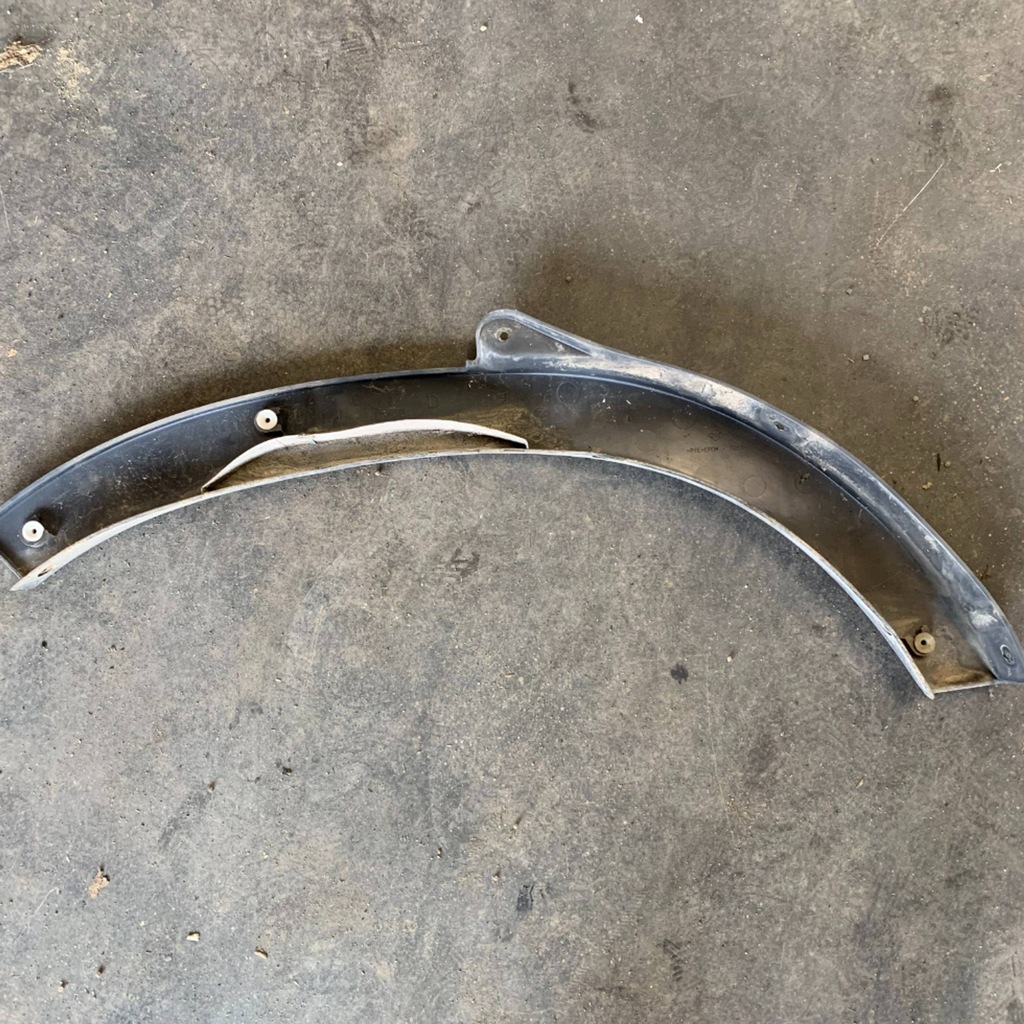 фото №2, Молдинг крыла правый перед 8200197168 renault master ii