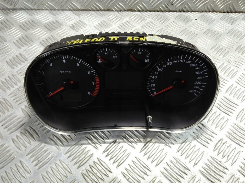 фото №1, Счетчик приборы do seat toledo 2 ii w01m0920820c