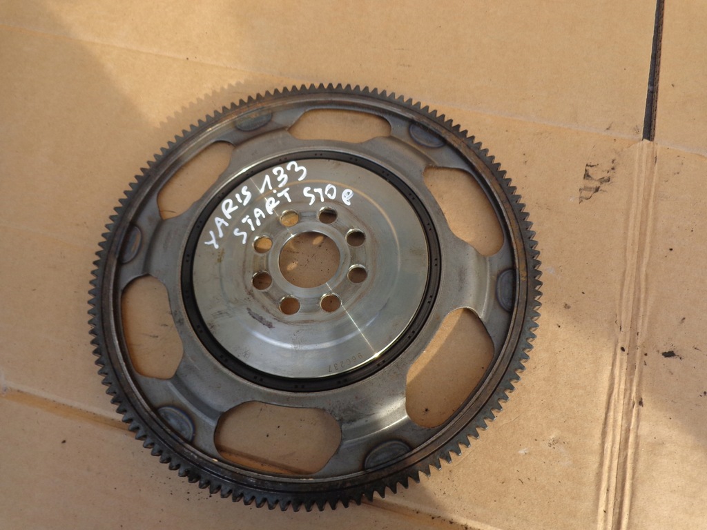 фото №1, Toyota yaris ii 1.33 венец do wersji запуск стоп