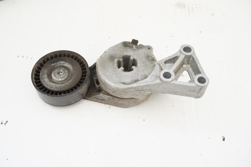 фото №3, Натяжитель ремень vw golf v plus 2.0 fsi 06a903315e